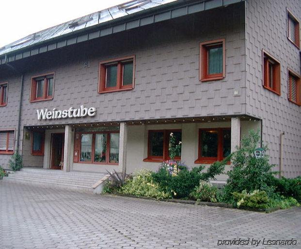 Hotel Weinstube Nendeln Bagian luar foto