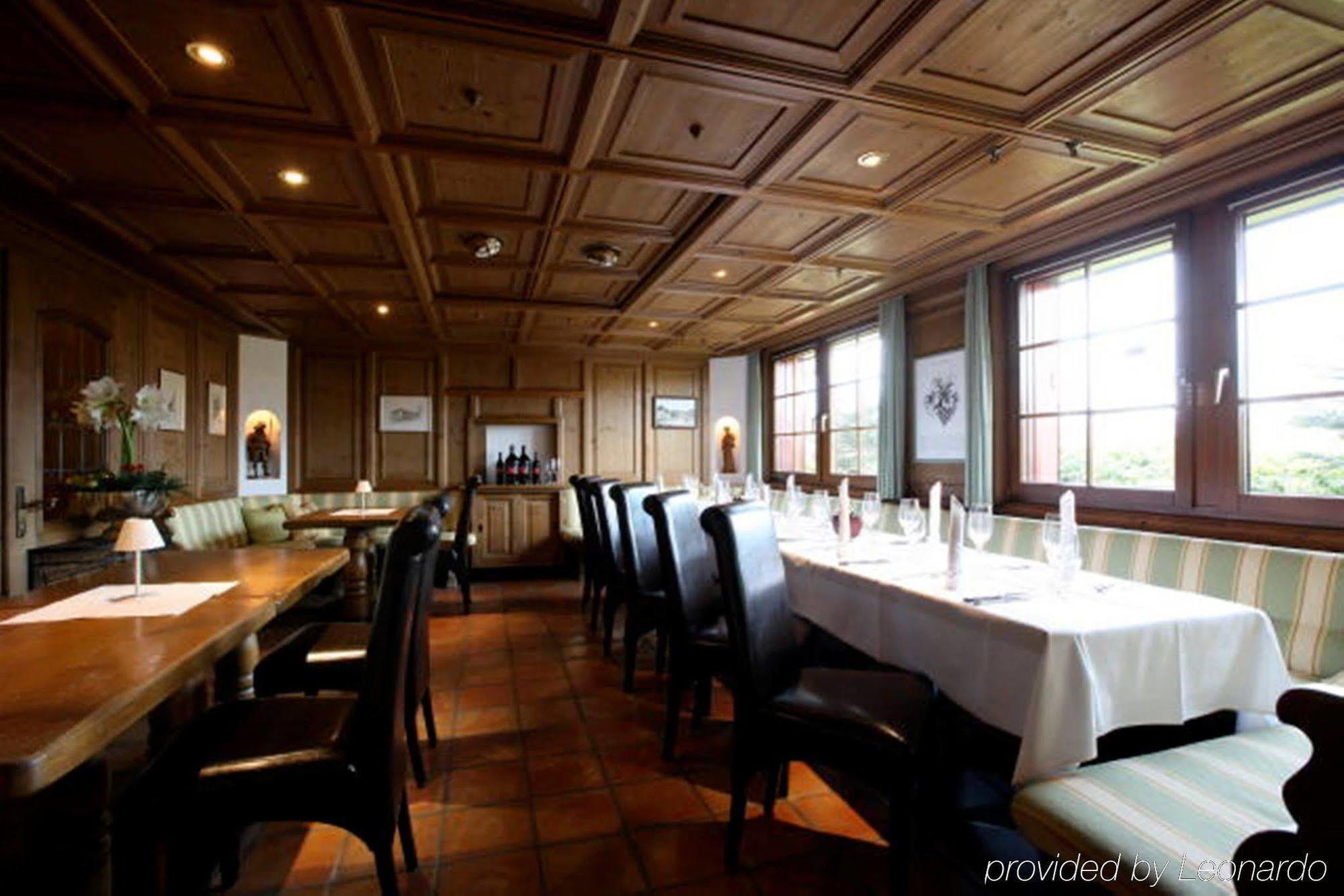 Hotel Weinstube Nendeln Restoran foto