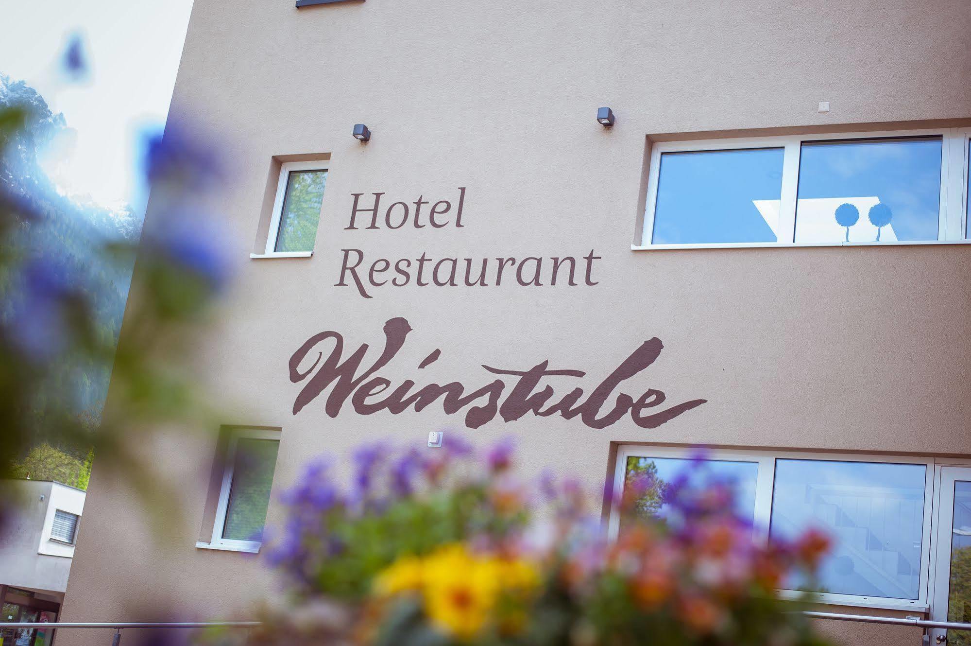 Hotel Weinstube Nendeln Bagian luar foto